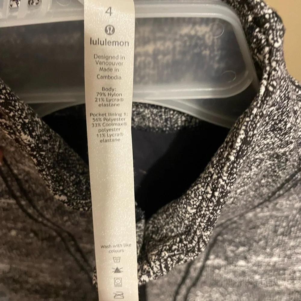 Lululemon pullover - Picture 3 of 6